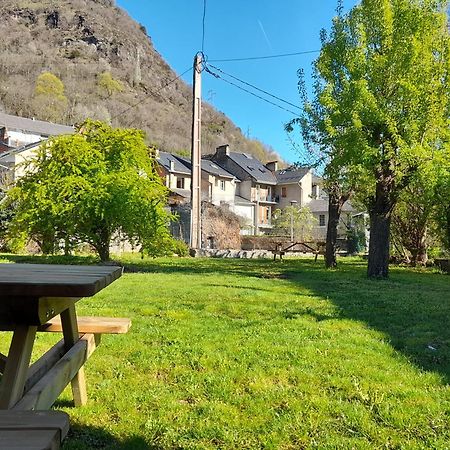 T3 Neuf 65M2 5 Personnes Avec Jardin Au Calme, Menage Inclus, Local Velo Apartment Bagneres-de-Luchon Exterior photo